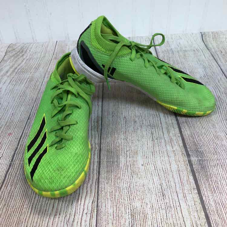 Adidas Green Size 2.5 Boys Cleats