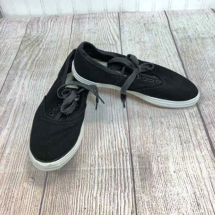 Canvees Black Size 2 Girls Casual Shoes