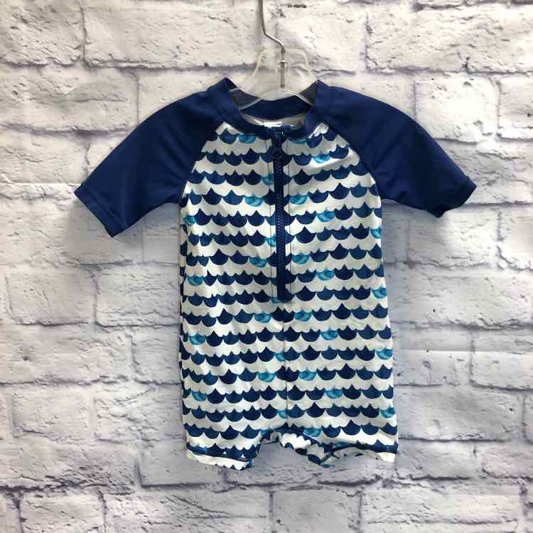 Old Navy Blue Size 12-18 months Boys Swimsuit