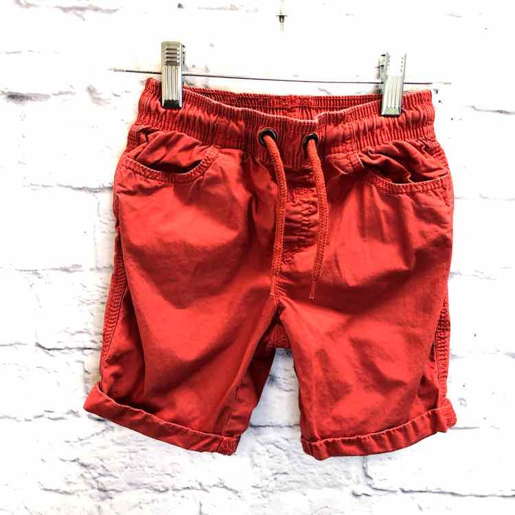 Tu Red Size 3T Boys Shorts