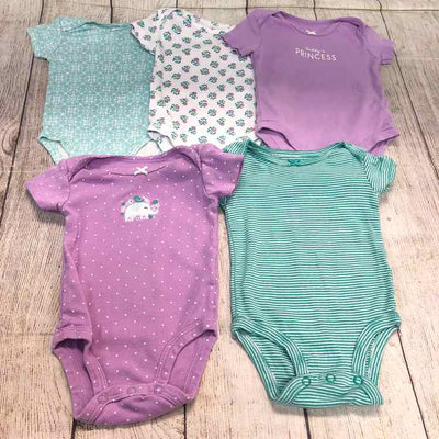 Boy's Clothing & Accessories