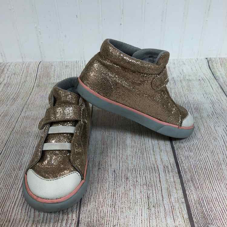 See Kai Run Gold Size 9 Girls Casual Shoes