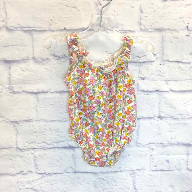Old Navy Floral Size 0-3 Months Girls Romper