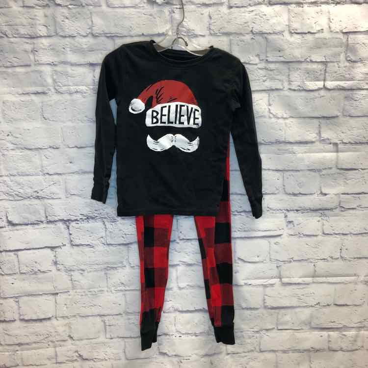 Old Navy Red & Black Size 8 Boys Pajamas