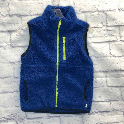 Boy's Clothing & Accessories