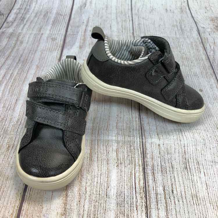Carters Gray Size 6 Boys Casual Shoes