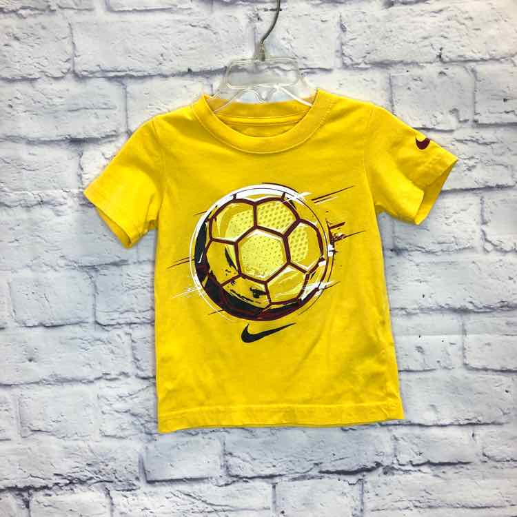 Nike Yellow Size 3T Boys Short Sleeve Shirt