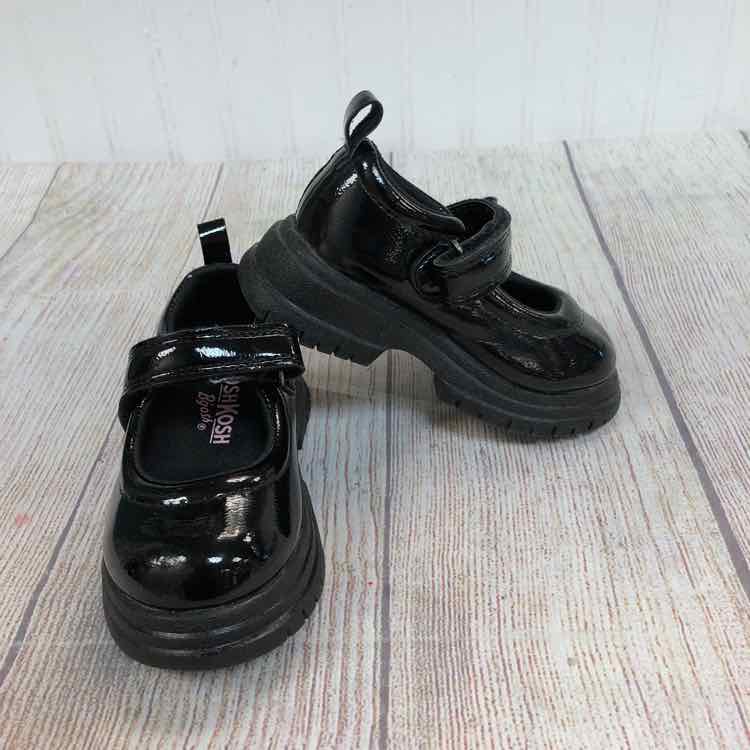Oshkosh Black Size 4 Girls Casual Shoes