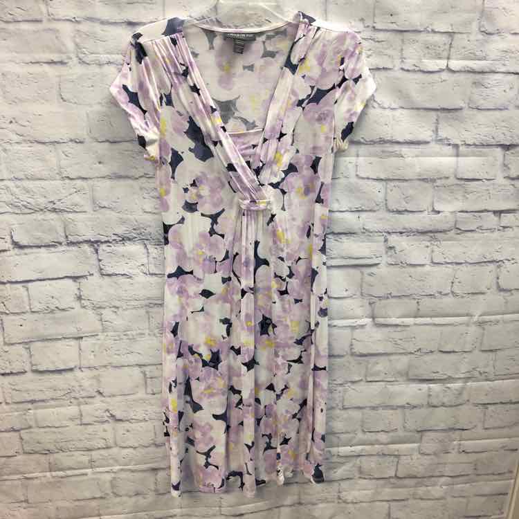 Pea in the Pod Floral Size S Maternity Dress