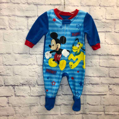 Boy's Clothing & Accessories