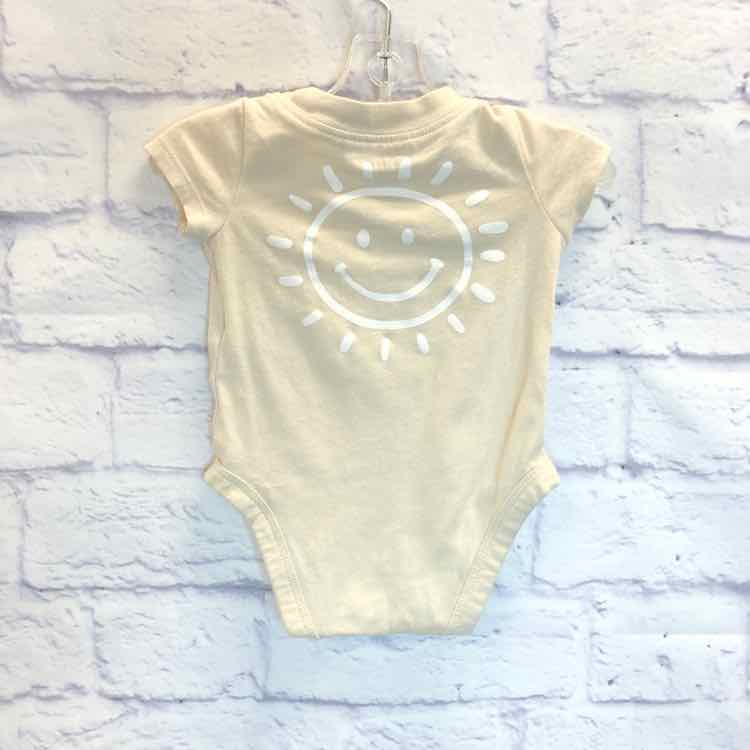 Carters Tan Size Newborn Boys Bodysuit