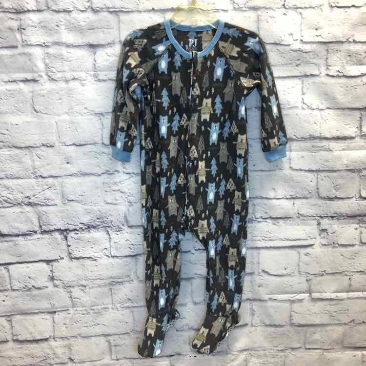 Childrens Place Gray Size 18-24 months Boys Sleeper