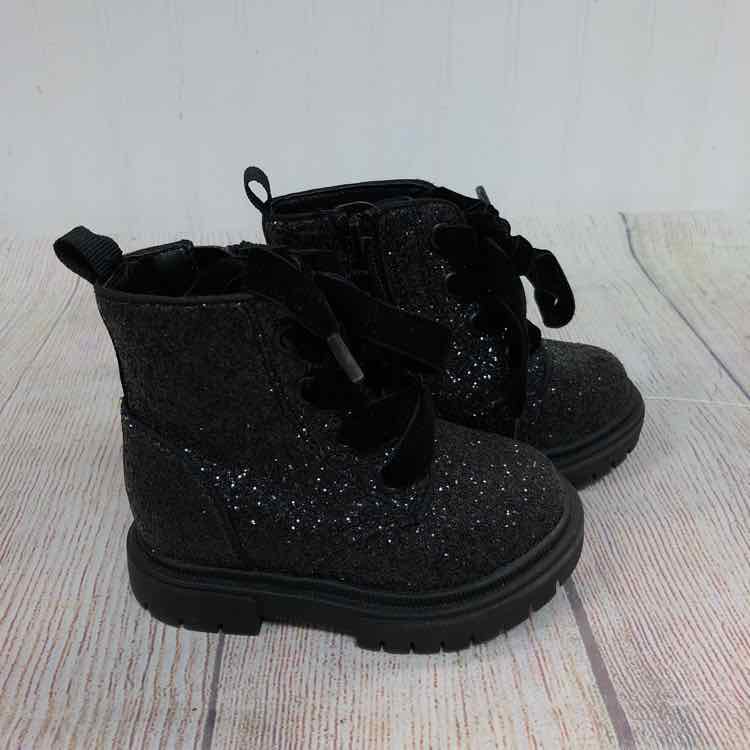 Cat & Jack Black Size 5 Girls Boots