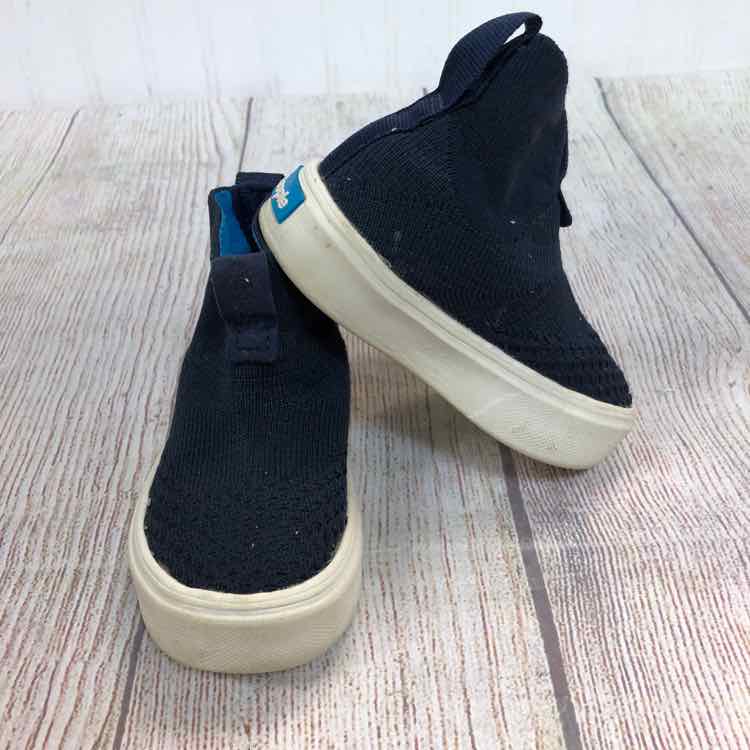 People Navy Size 4 Boys Casual Shoes