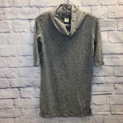 Girl's Clothing & Accessories