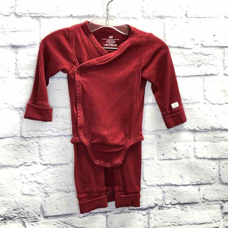 H&M Red Size 6 Months Boys 2 Piece Outfit