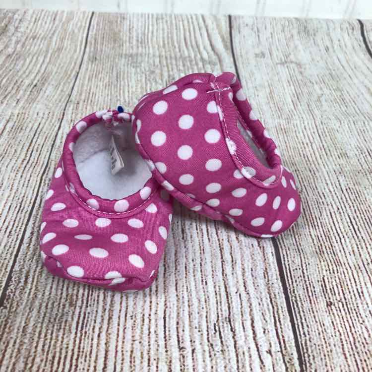 Snoozies Pink Size 3-6 Months Girls Booties