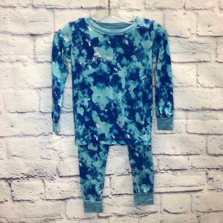 Dream Big Little Blue Size 18-24 months Boys Pajamas