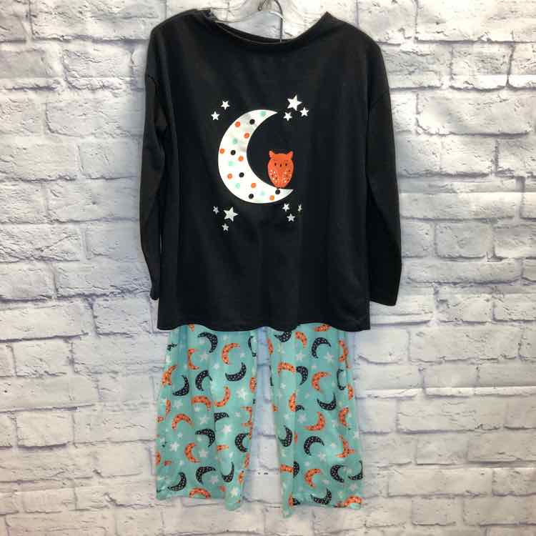 Cat & Jack Black Size 8 Girls Pajamas