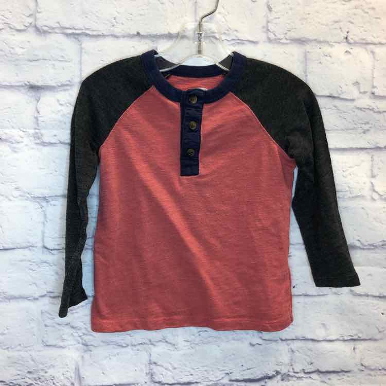 Old Navy Salmon Size 2T Boys Long Sleeve Shirt