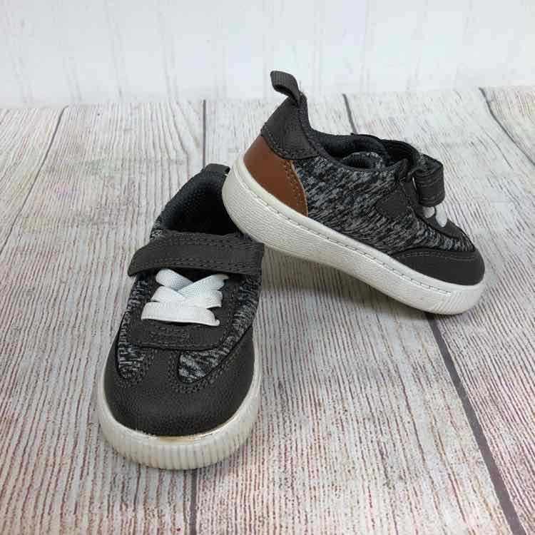 Carters Gray Size 4 Boys Casual Shoes