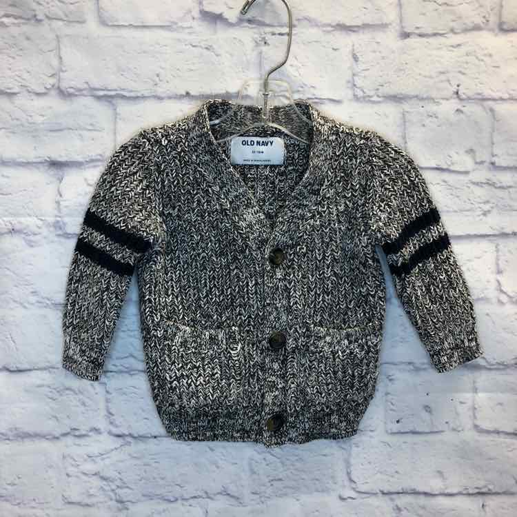 Old Navy Gray Size 12-18 months Boys Sweater