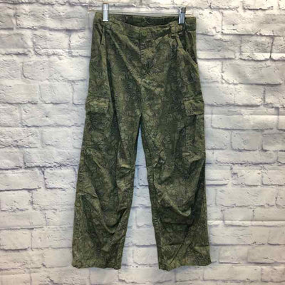 Girl's Clothing & Accessories