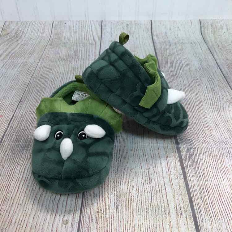 Carters Green Size 5 Boys Slippers