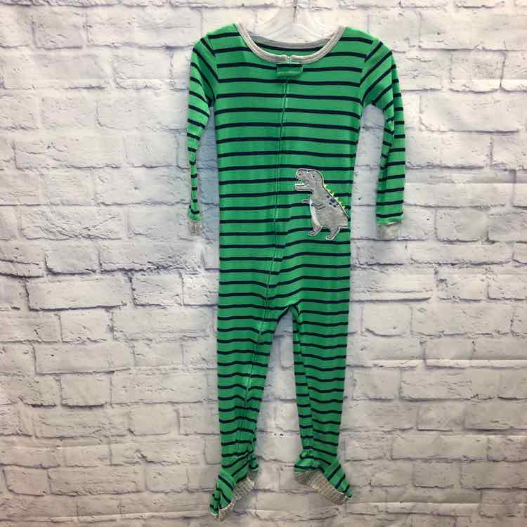 Carters Green Size 5 Boys Sleeper
