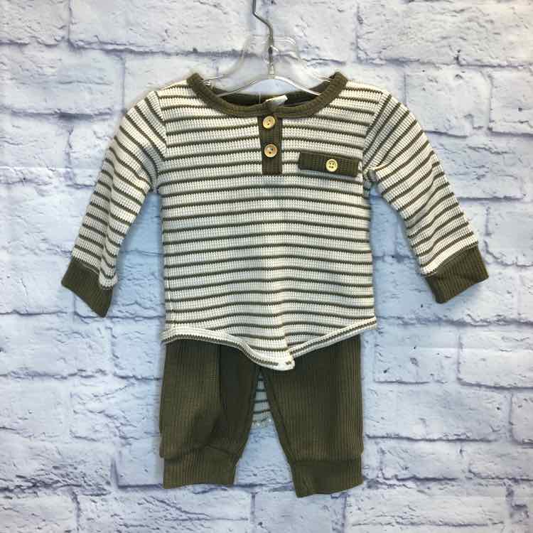 Green Size 12 Months Boys 2 Piece Outfit