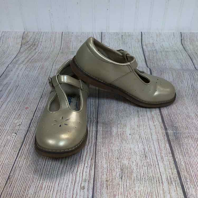 Footmates Gold Size 13W Girls Casual Shoes
