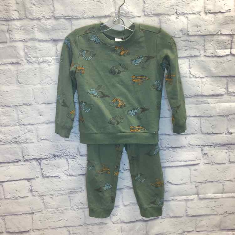 Carters Green Size 4T Boys 2 Piece Outfit