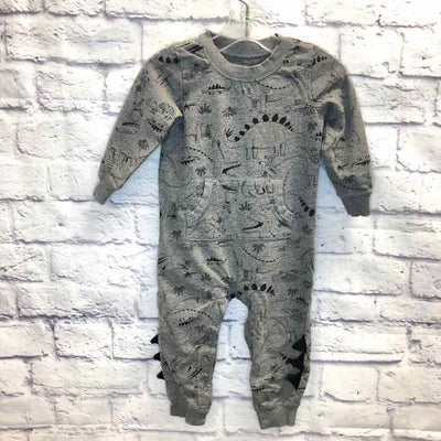 Boy's Clothing & Accessories