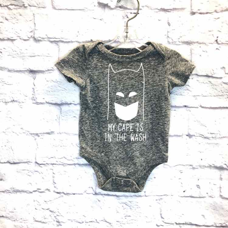 Batman Gray Size 0-3 Months Boys Bodysuit