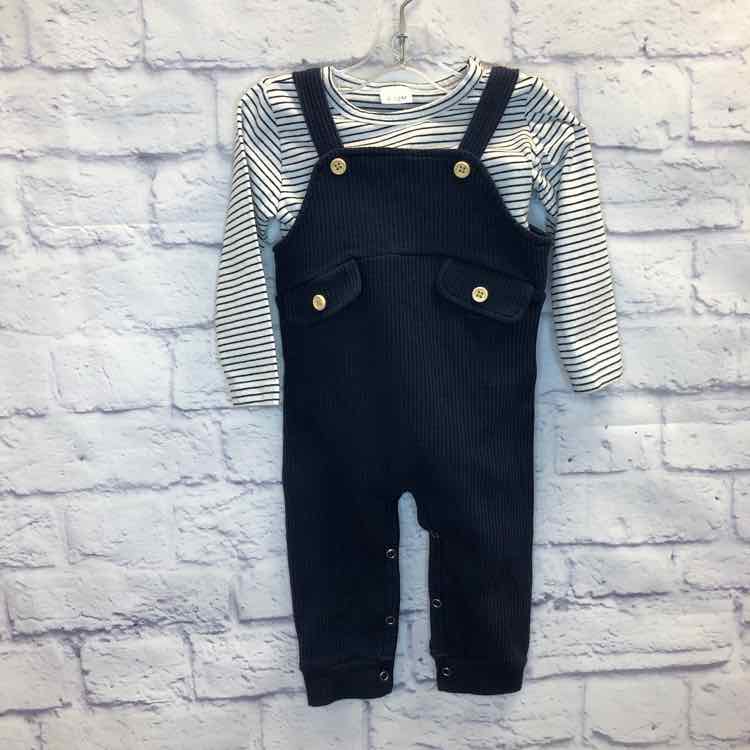 Navy Size 6-12 months Boys 2 Piece Outfit
