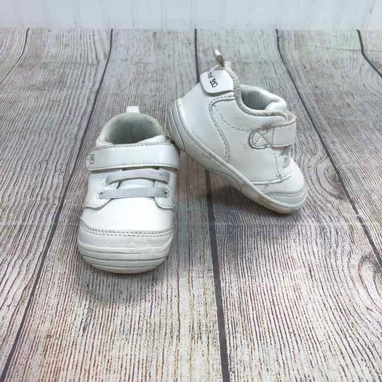 Stride Rite White Size 3 Boys Casual Shoes