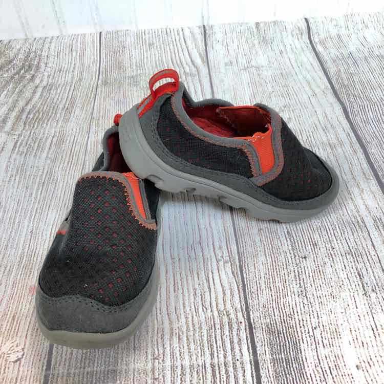 Crocs Gray Size 7 Boys Water Shoes