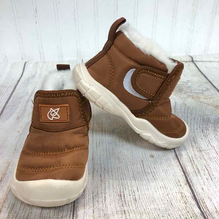 Brown Size 4.5 Boys Boots