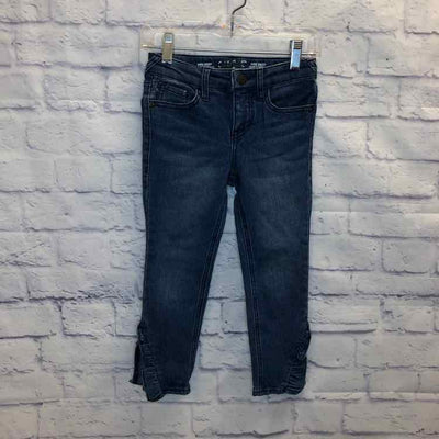 Girl's Clothing & Accessories