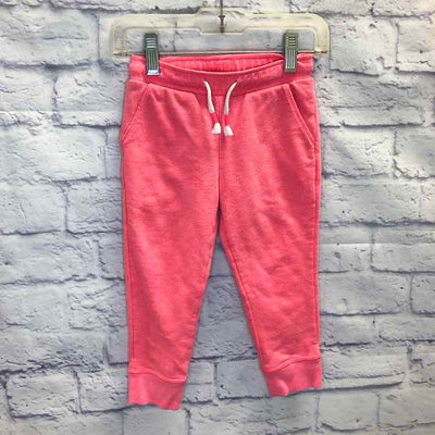 Girl's Clothing & Accessories