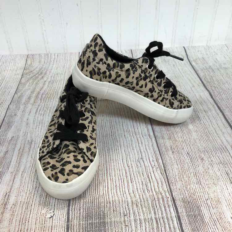 Unr8ed Animal Size 10 Girls Casual Shoes