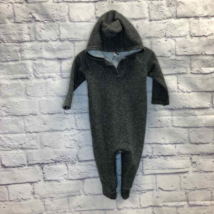 Young & Free Gray Size 12-18 months Boys Romper