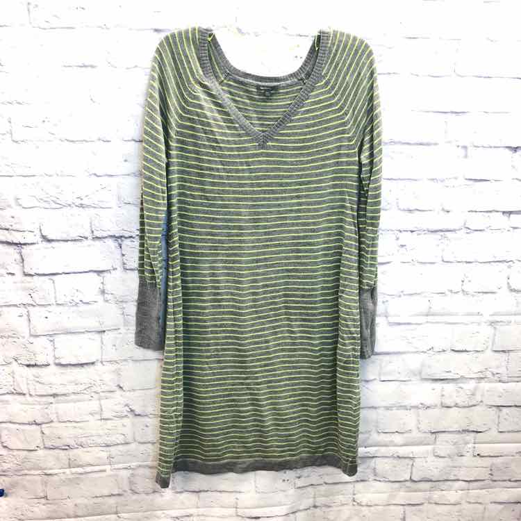 Gap Stripe Size L Maternity Dress