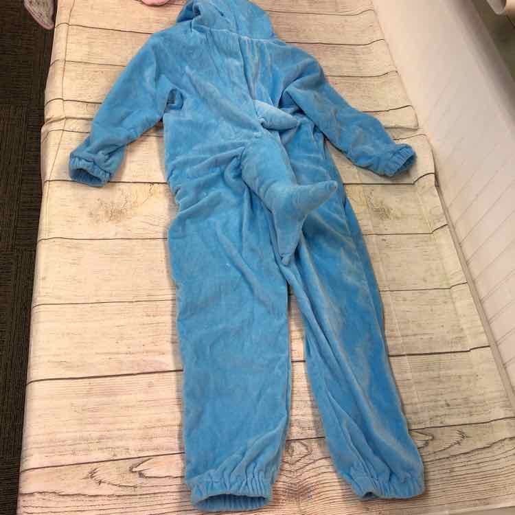 Target Blue Size 4T Shark Halloween Costume