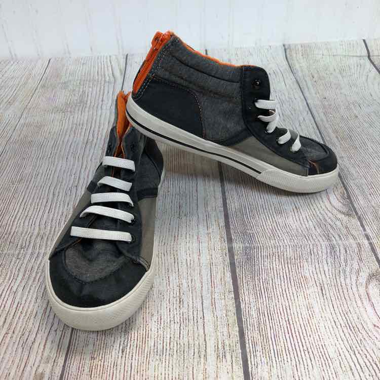Cat & Jack Gray Size 12 Boys Casual Shoes