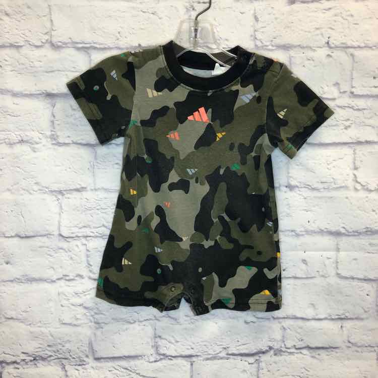 Adidas Camo Size 9 Months Boys Romper