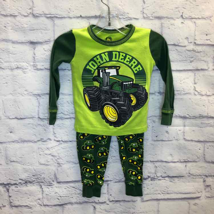 John Deere Green Size 2T Boys Pajamas