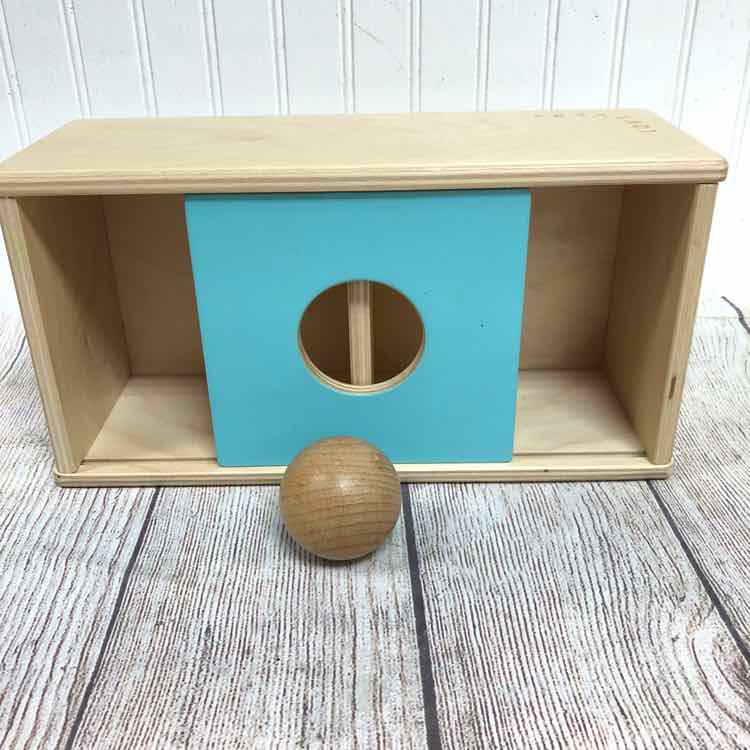 Lovevery Sliding Top Box