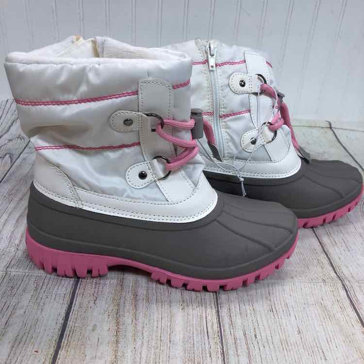 Cat & Jack White Size 2 Girls Snow Boots