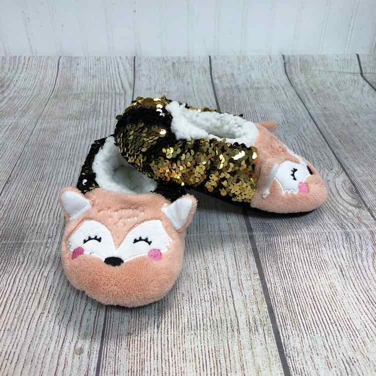 Tan Size 10 Girls Slippers